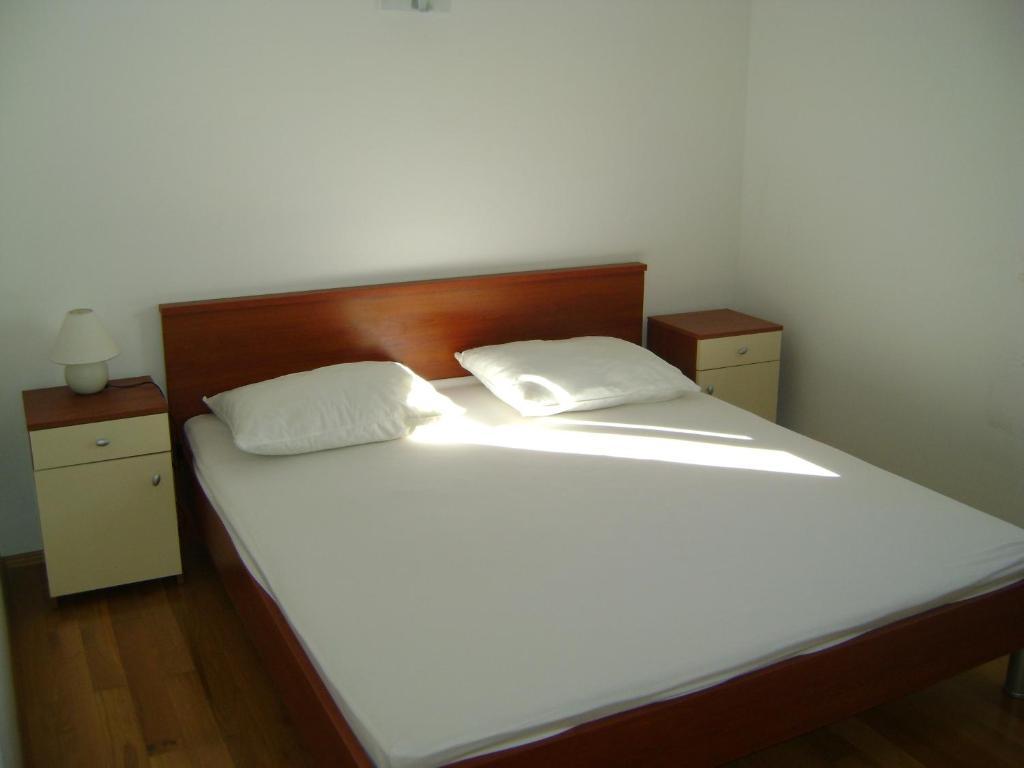 Apartments Maras Mimice Habitación foto